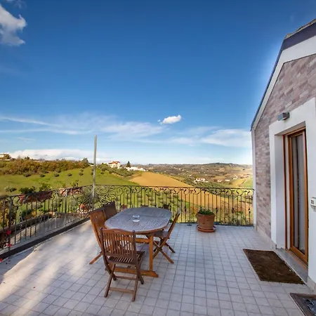 Casale Vincenzo Country House Collecorvino Exterior photo