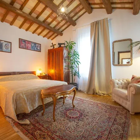 Casale Vincenzo Country House Collecorvino Exterior photo
