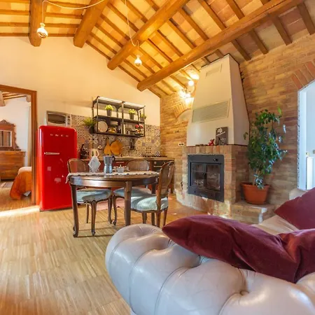 Casale Vincenzo Country House Collecorvino Exterior photo
